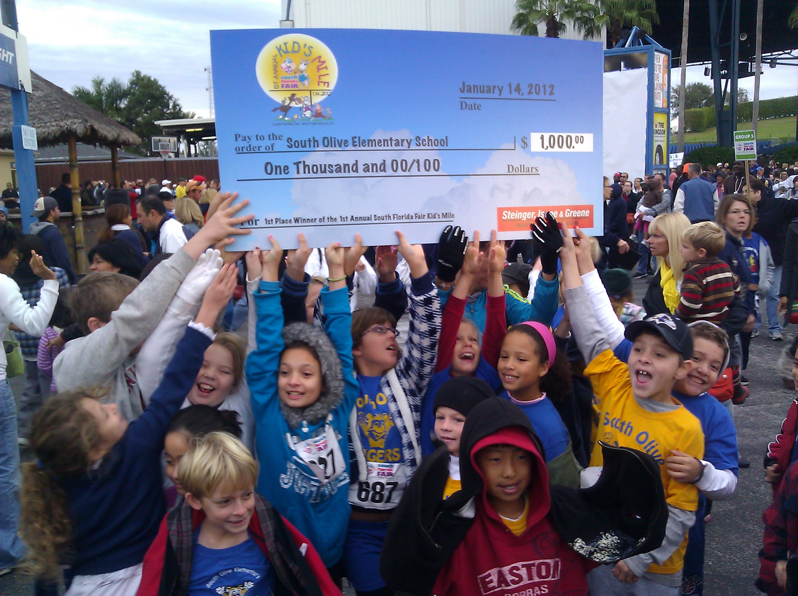 South Olive School WINS $1000 for largest participation in South Florida Fair's mile race.